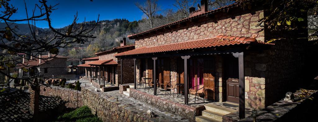 Kato Sinikia Trikalon Paliokastro Guesthouse מראה חיצוני תמונה