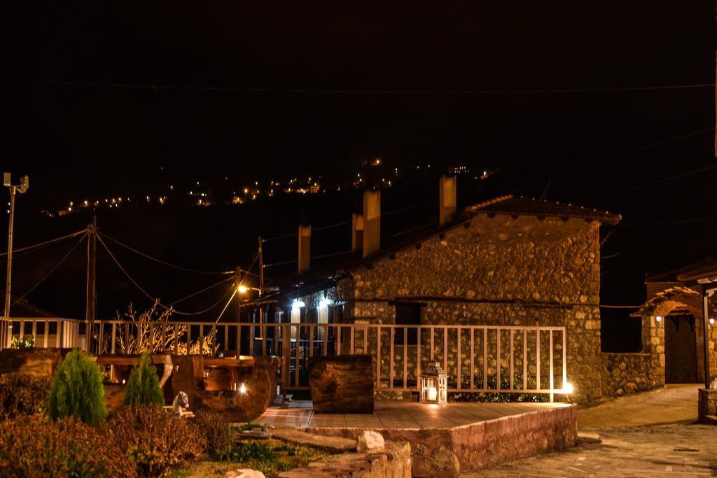 Kato Sinikia Trikalon Paliokastro Guesthouse מראה חיצוני תמונה