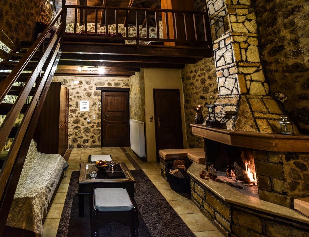 Kato Sinikia Trikalon Paliokastro Guesthouse חדר תמונה